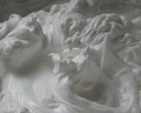 A picture of step 6 of Moist and Melt-in-Your-Mouth Swiss Roll Cake.