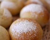 A picture of step 13 of Hard Dinner Rolls with Black Pepper and Rosemary.