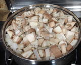 Foto del paso 1 de la receta: Morcilla de verano🍆🍆🧅🧅