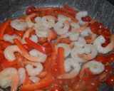 Une image de l'étape 5 de Nouilles asiatiques sautées aux crevettes.