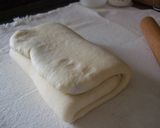 A picture of step 4 of Caramel Flavored Marble Bread.