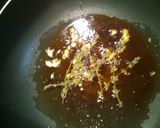 A picture of step 6 of Spicey chicken with gravy.