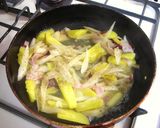 A picture of step 3 of Creamy Pasta With Burdock Root and Sweet Potato.