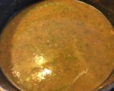 Une image de l'étape 2 de Soupe d épinards à la tomate.