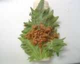 A picture of step 2 of Tuna Soboro Chikuwa Wraps.