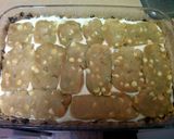 A picture of step 6 of White chocolate chip macadamia nut chocolate chip cheesecake.