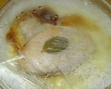 A picture of step 5 of Chicken Breast + Shio-Koji + Olive Oil Cooked in the Microwave.