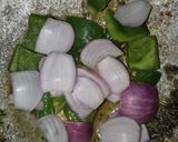 A picture of step 6 of Butter naan with kadhai paneer.