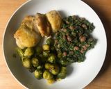 A picture of step 4 of Roasted chicken thighs and veg with spinach and beans.