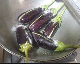 A picture of step 2 of Begun Bahaar (spicy Eggplant or Aubergine).