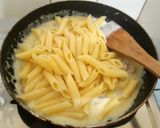 Foto langkah ke 5 dari resep Penne and Cheese.