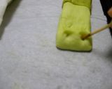 A picture of step 8 of Crocodile-Shaped Melon Bread in the Microwave.