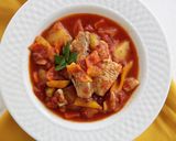 A picture of step 5 of Fresh Grouper Stew with Chunks of Potatoes and Sweet Peppers.