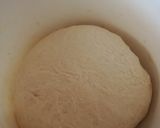 Tepsis pizza (hawaii feltét) recept fázis 2 fotója