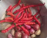 Foto langkah ke 1 dari resep Ayam chili padi.
