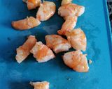 Foto del paso 5 de la receta: Ensalada de langostinos con vinagreta de lima y hierbabuena