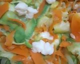 Foto del paso 3 de la receta: Tortilla de zapallitos verdes, cebolla y zanahoria