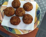 A picture of step 6 of Crispy cutlets recipe with leftover rice and bread crumbs.