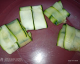 Foto del paso 7 de la receta: Raviolis de calabacín, rellenos de frutos del mar 😜
