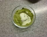 A picture of step 2 of Milky Matcha Kuro-mame.
