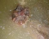 A picture of step 7 of Korean Soup That's Good for Your Skin: Oxtail Gomtang Gukbap.