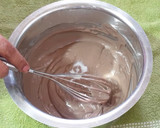 எக்லெஸ் ரெட் வெல்வட் கேக் (Eggless red velvet cake recipe in tamil) ரெசிபி ஸ்டேப் 4 புகைப்படம்