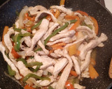 Foto del paso 2 de la receta: Relleno fajitas