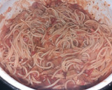Foto del paso 8 de la receta: Espaguetis con salsa a la napolitana con panceta