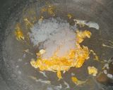 รูปขั้นตอนการทำที่ 5 ของ ข้าวผัดไข่ คีโต