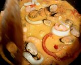 A picture of step 4 of Moqueca de peixe paulistana. (Sao Paulo Fish stew).