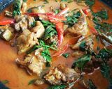 A picture of step 4 of Spicy Red Curry with Free-Range Chicken 🐓.