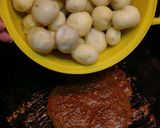 A picture of step 3 of Dry Spicy Baby Potatoes.