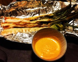 Foto del paso 2 de la receta: Calçots con romesco casero
