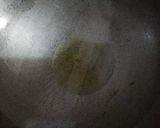 A picture of step 3 of Broccoli Stir fry with Besan.