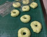 Foto langkah ke 11 dari resep Donat kentang praktis.