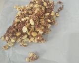 Foto langkah ke 4 dari resep Geti Wijen Kacang Tanah.