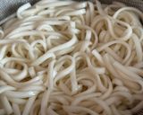 Hình bước làm 1 của món Mì Udon Khô Xào Tôm, Đậu Que & Cà Rốt