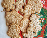 Foto del paso 4 de la receta: 🎅🏻 Galletitas Navideñas de miel y especias