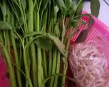 Foto langkah ke 1 dari resep TUMIS KANGKUNG TAUGE SIMPEL🙏.