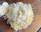 Foto langkah ke 3 dari resep Crispy cheesy hash brown.