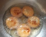 प्याज की कचौड़ी (Pyaz ki kachodi recipe in Hindi) रेसिपी चरण 7 फोटो
