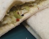 A picture of step 1 of Eggvocado Sandwich.