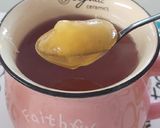 Foto del paso 3 de la receta: Infusión de té, limón y miel 🍯