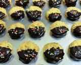 Foto langkah ke 6 dari resep Cheese chocolate cookies.