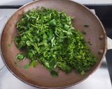 A picture of step 3 of Methi Paratha.