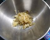 Foto del paso 1 de la receta: Galletitas de avena con manzana y coco súper ricas