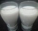 Banana Smoothie recipe step 4 photo