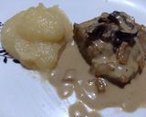 Foto del paso 5 de la receta: Bifes de cerdo con salsa de hongos