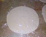 A picture of step 2 of Qeema waly samosy.