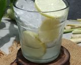 Foto langkah ke 4 dari resep Es Teh Lemon Sereh.